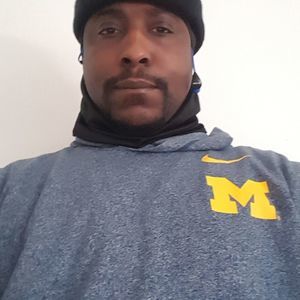 Meet your Posher, Deandre